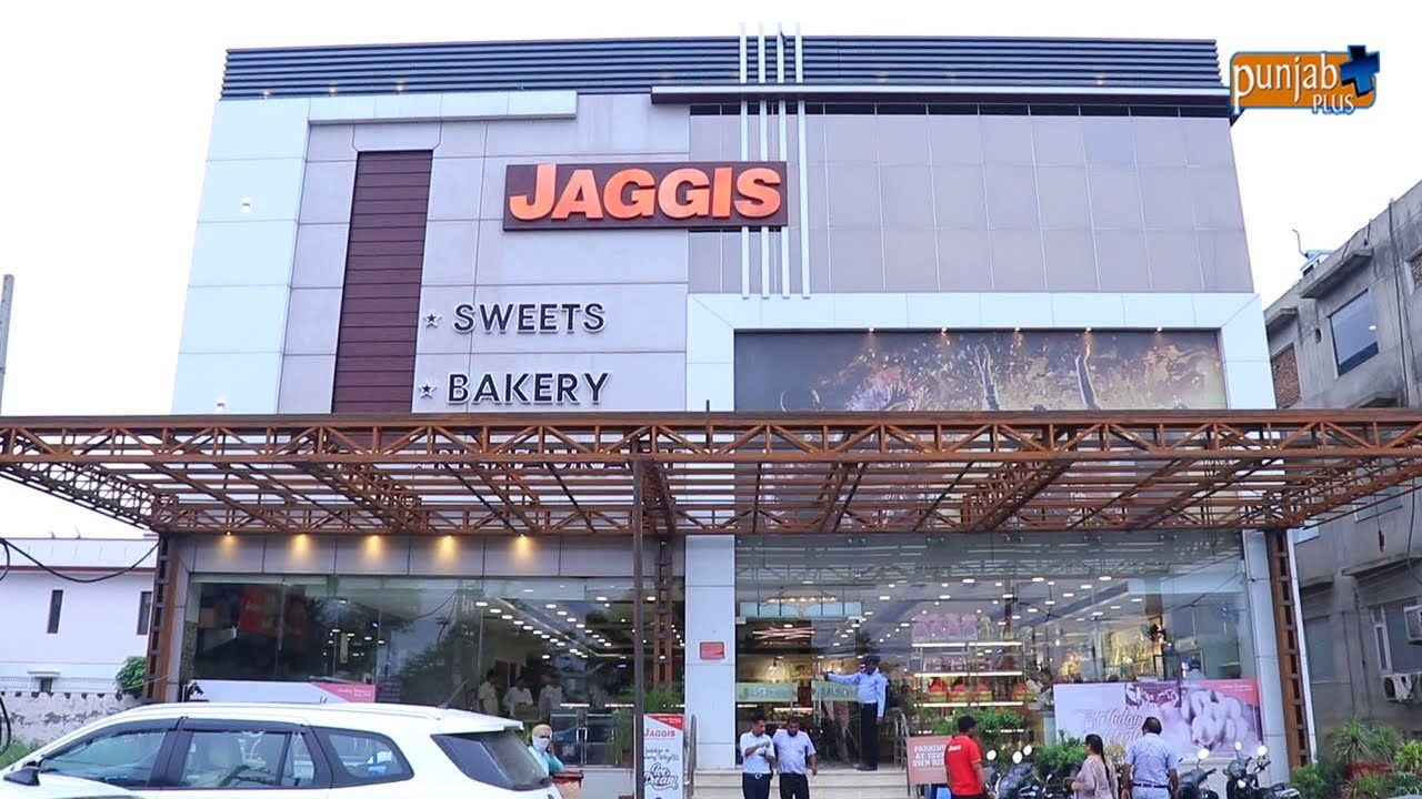 JAGGIS  (Sweets / Bakery / Restaurant) Sirhind road, Patiala