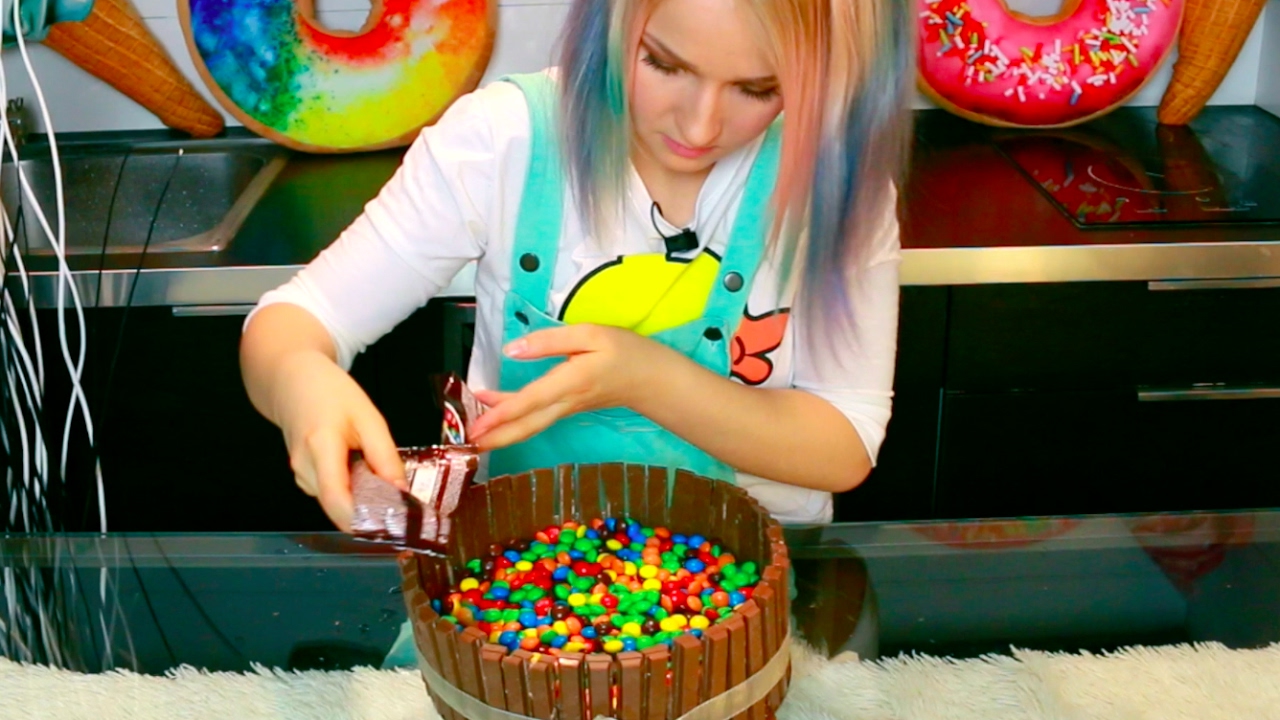 ТОРТ из M&M’s и KitKat! Делаем Сами!