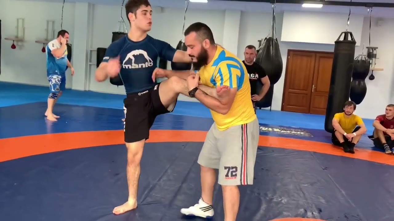 Проход в одну ногу и защита от него