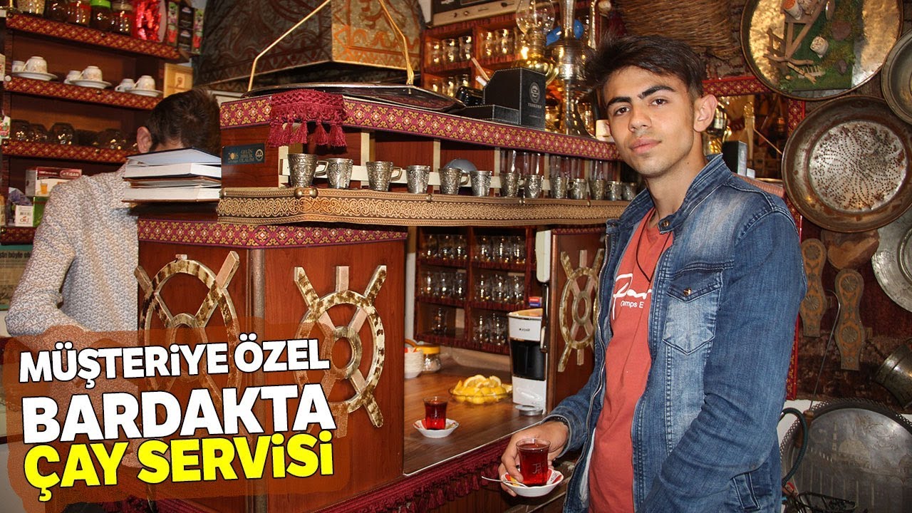 Bu Çay Evinde Her Müşterinin Kendine Özel Bardağı Var