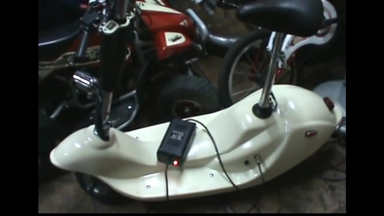 Patinete eléctrico, reconstrucción y restauración integral.