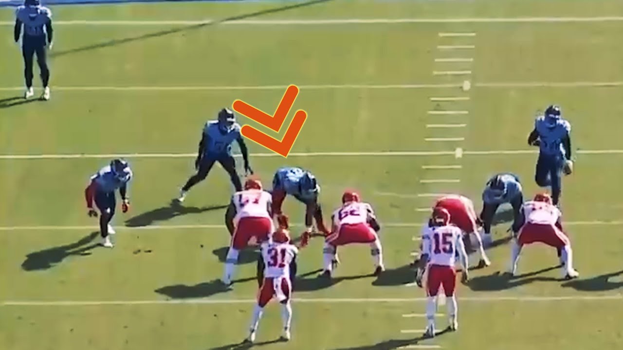 Cheap shot from Jeffery Simmons on Trey Smith