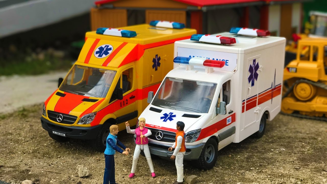 BRUDER toys construction site accident AMBULANCE!