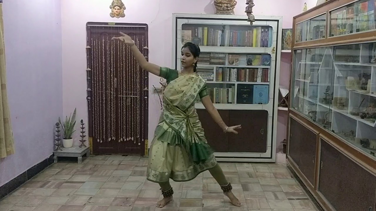 पठत संस्कृतम् (Patatha Samskrutam) semi classical dance by Upadrasta Lasya Pranathi