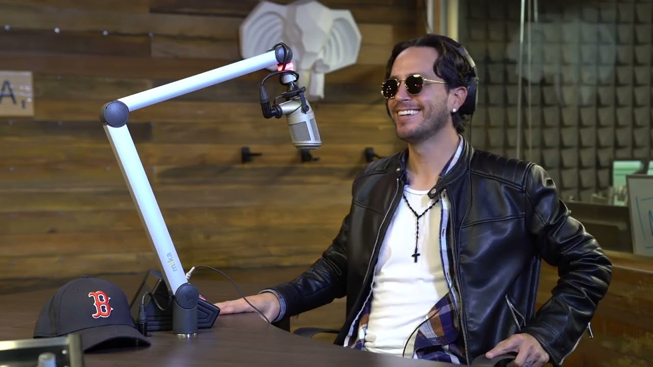 Menny Carrasco nos habla de Rubí en La Academia 🎶 La Caminera