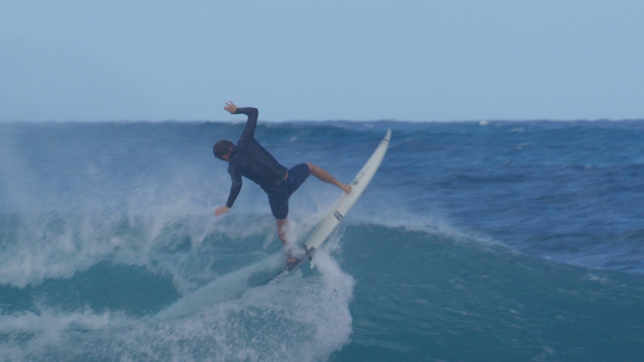 How To Surf - Pro Series, Episode 13:   How To Do An Alley Oop With Parker Coffin