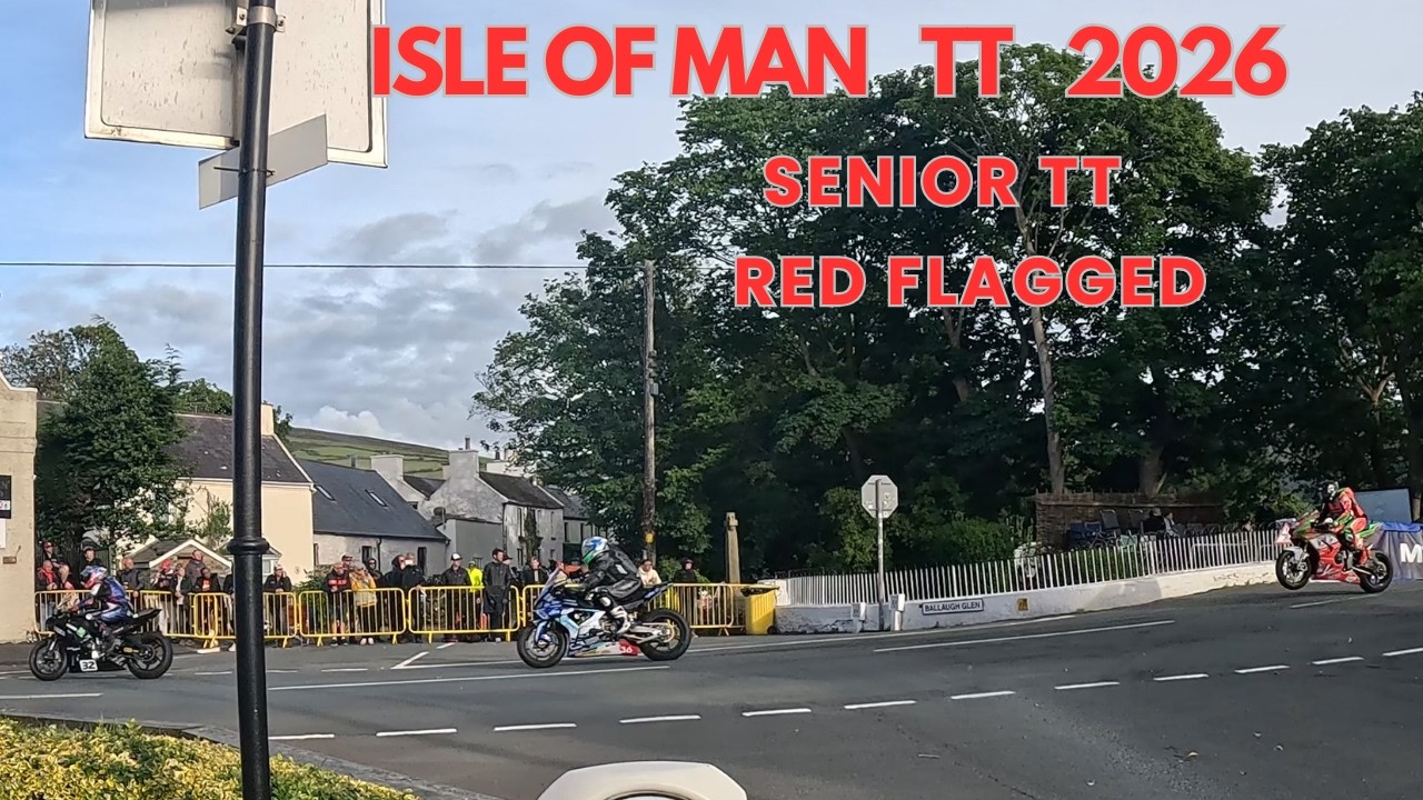 IOM TT 2026 SENIOR &mdash; АВАРИЯ НА 11-Й МИЛЕ &mdash; ГОНКА ОСТАНОВЛЕНА КРАСНЫМИ ФЛАГАМИ
