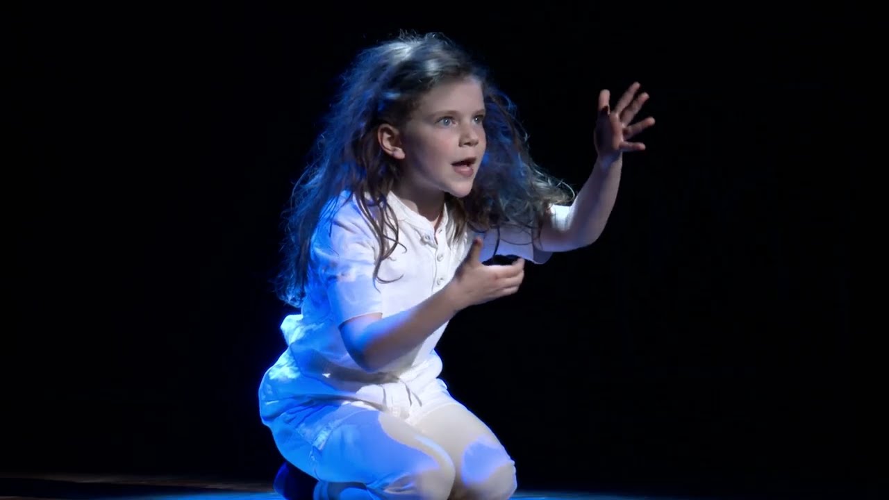'Matilda' tour montage