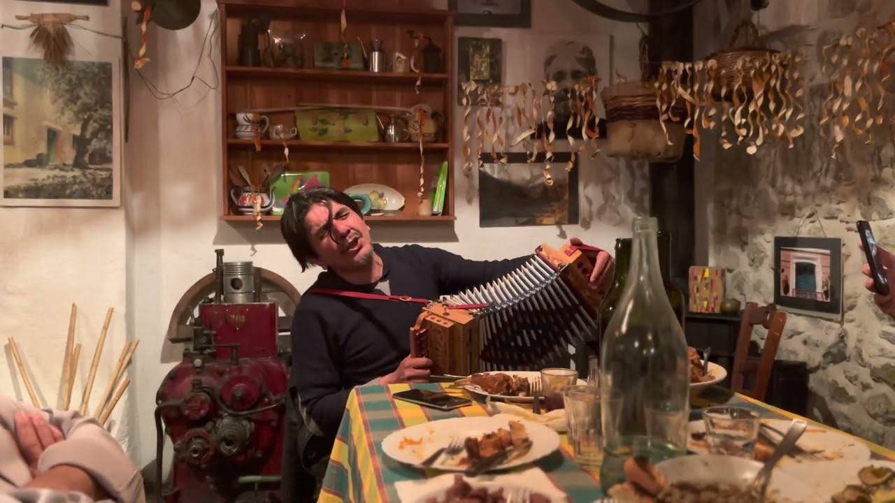 - Ciccio Nucera - I zoì (La Vita)