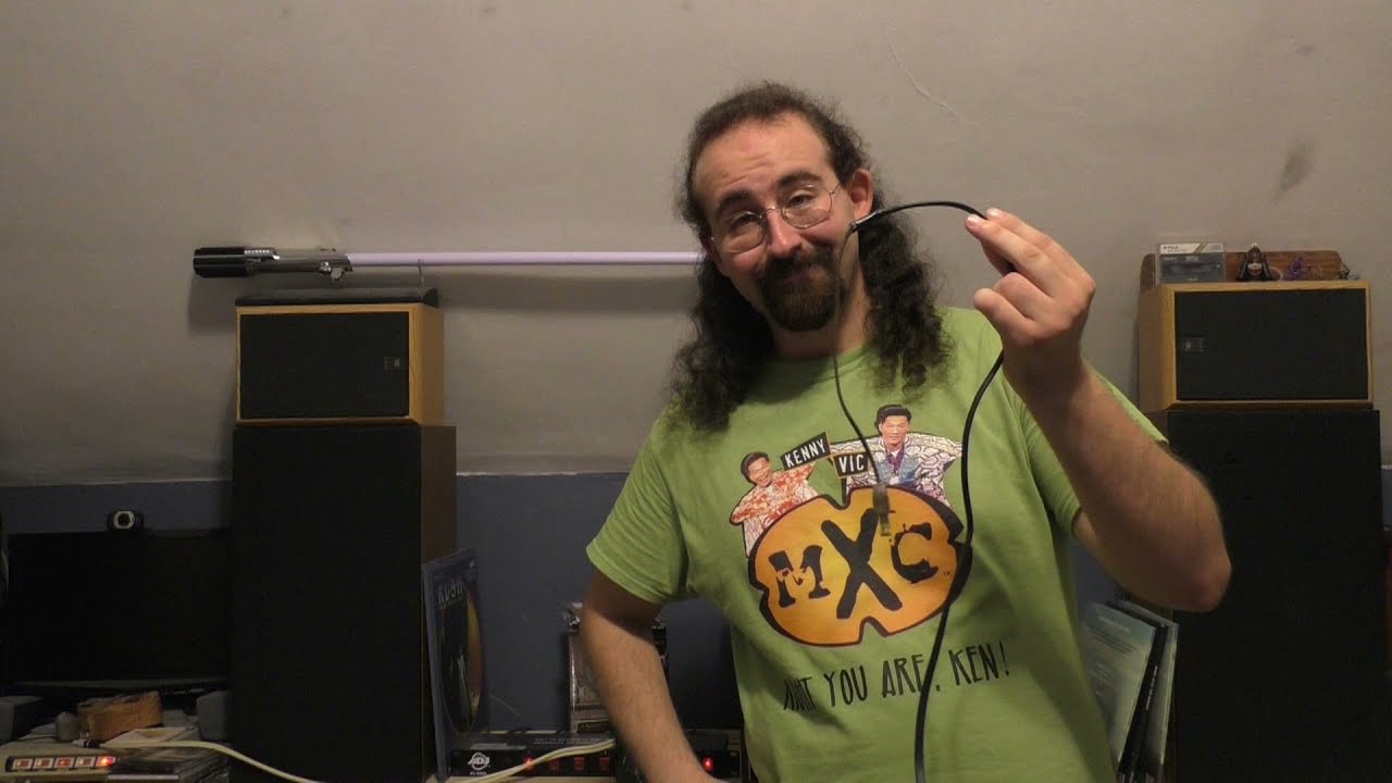 How to Replace a Plug End On A Hi Fi System (DIY Guide) - The Soundtracker