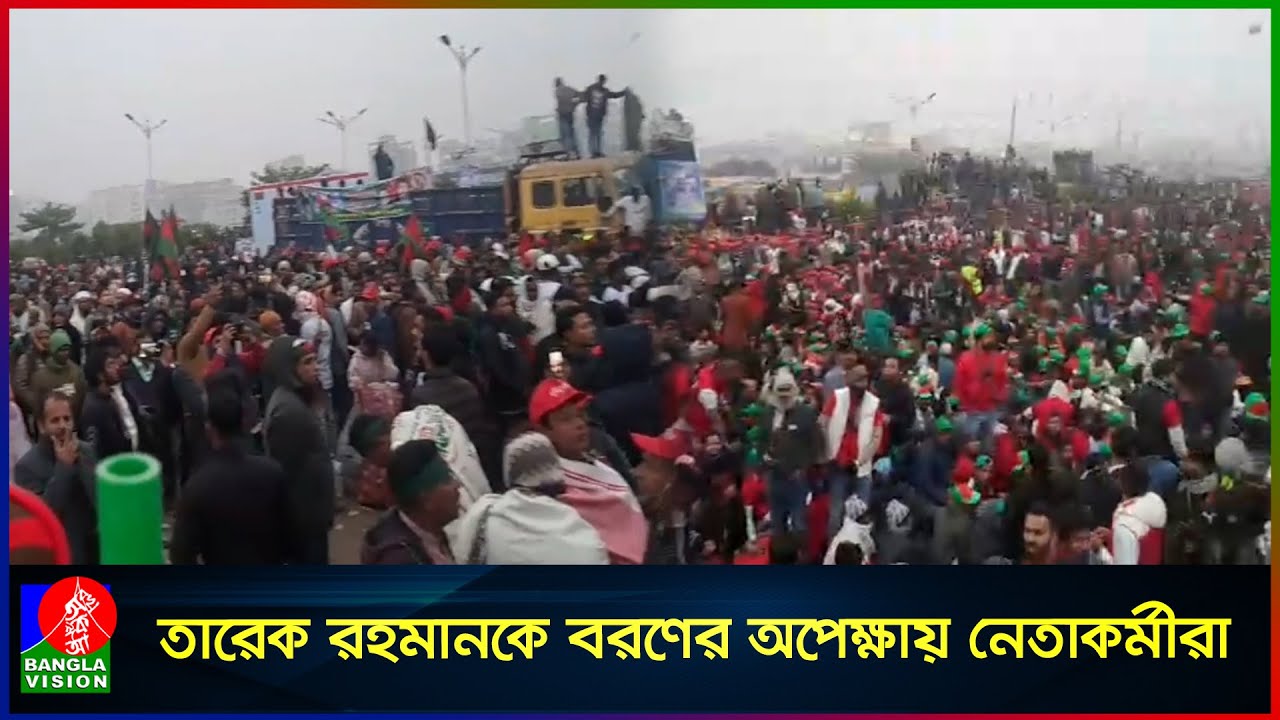 ভোরের আলো ফোটার আগেই পরিপূর্ণ পূর্বাচল