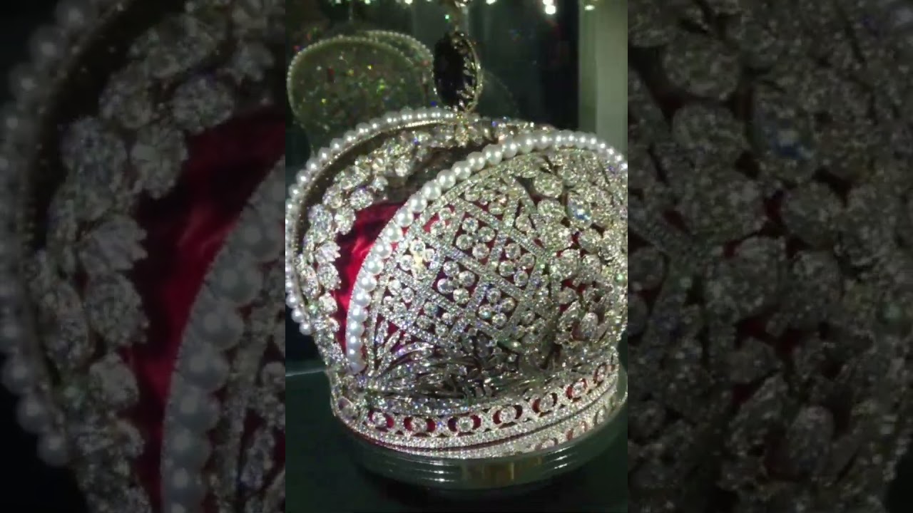 Top 5 Most Beautiful Crown in the World