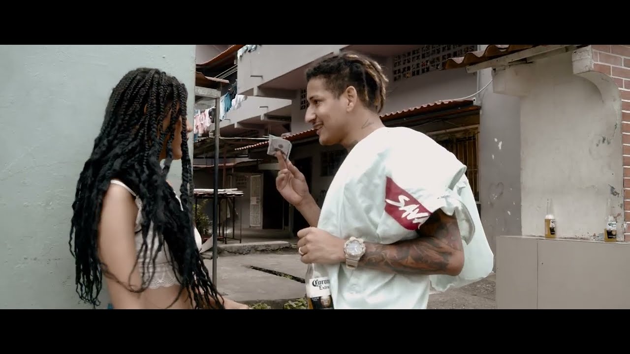 SACA SHIT - Knikol (Video Oficial)