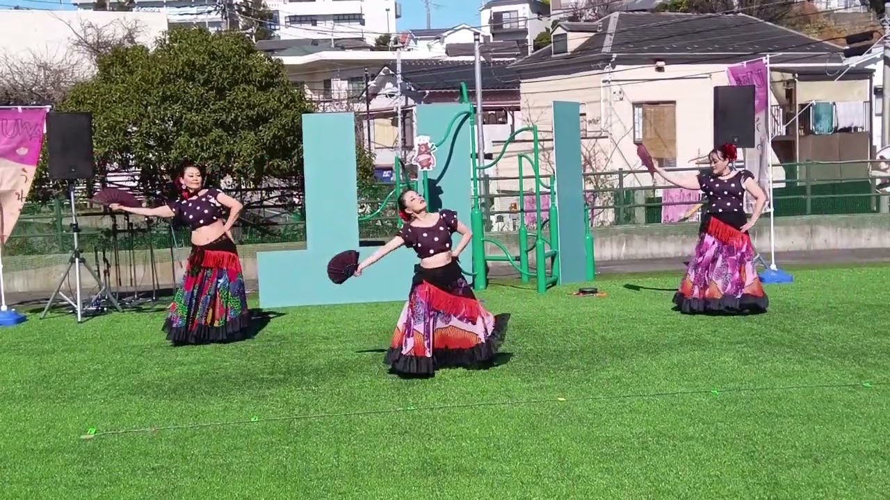 ジプシーダンス　フラメンコ　ここルーツ　横須賀　上町
