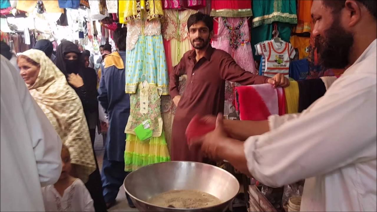 eid shopping in gujar khan city
