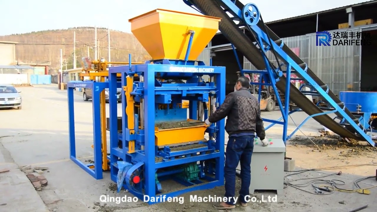 QT4 26 Semi-automatic concrete block making machine