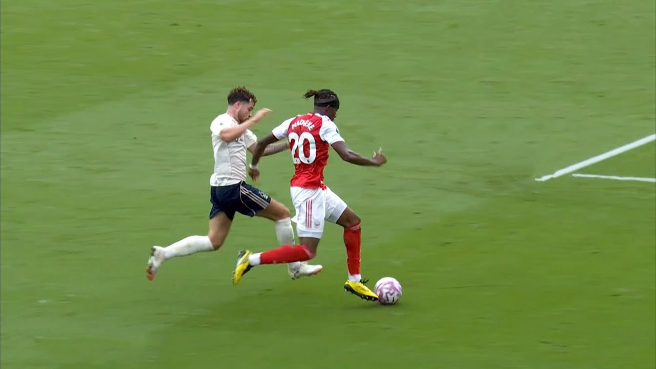 Noni Madueke Was UNPLAYABLE vs Nottm Forest