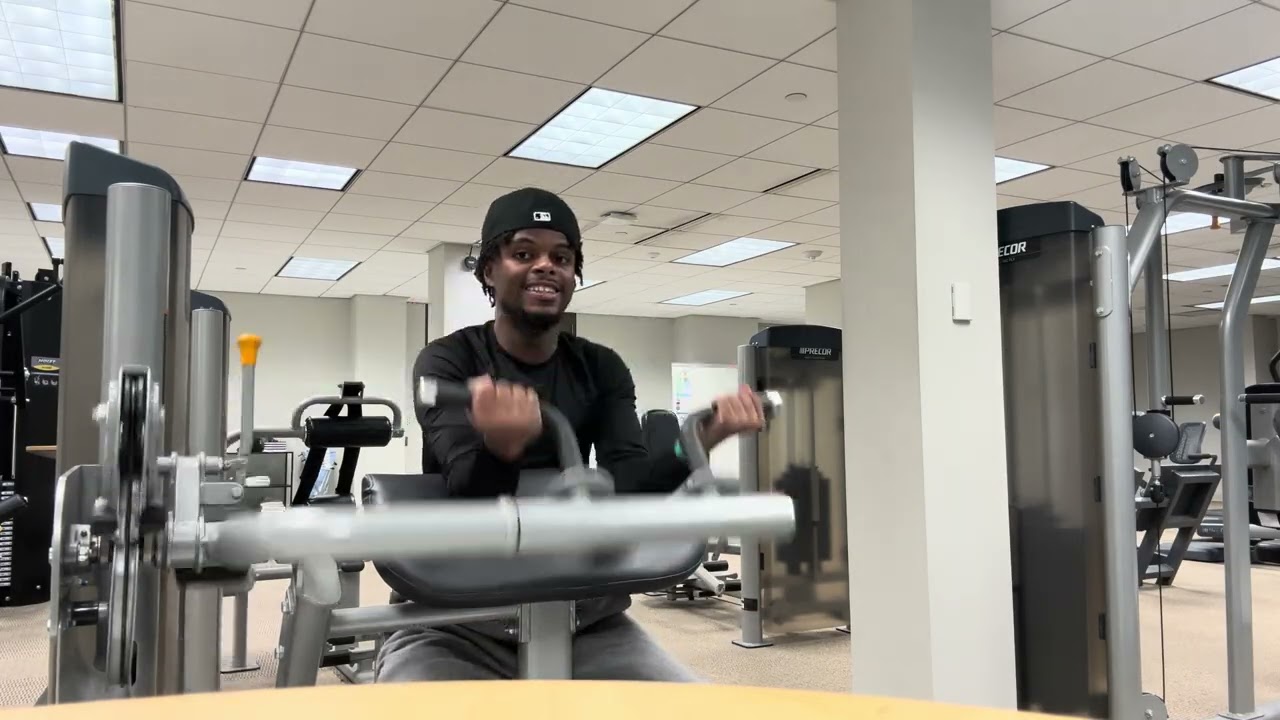 Young Muslim Man Workouts for the first time ever!!!!🤧💪🏽 #muslim 
