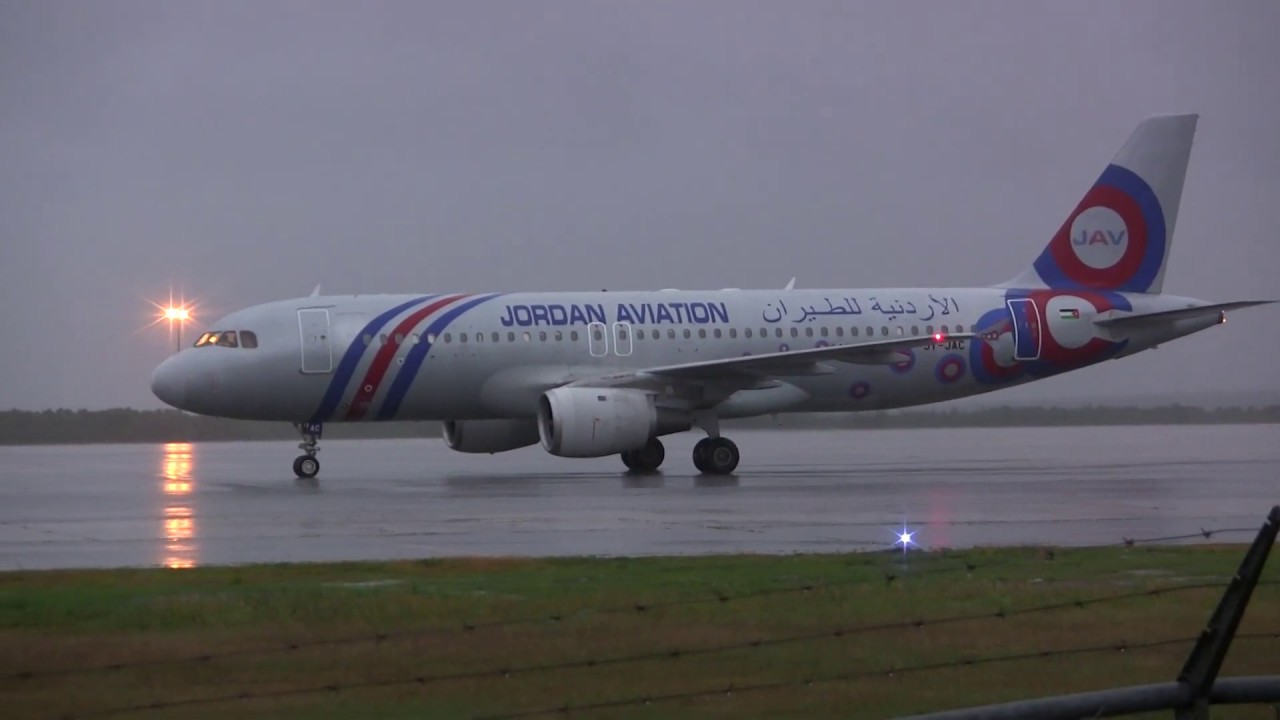 Jordan Aviation Airbus A320-211 - Landing