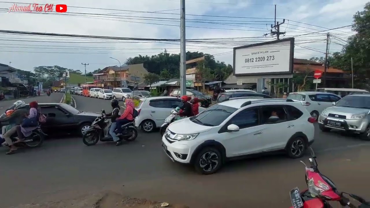 Info Mudik Di Pertigaan Rancapurut Sumedang Masih Padat