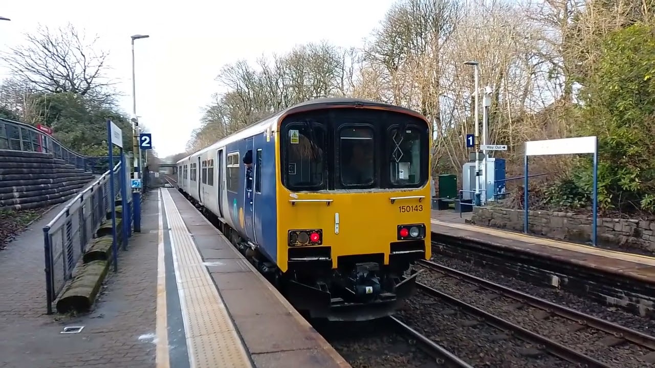 150143 arrives at Pleasington Station with the (late) 14.42 service to Preston ex. Colne. 14/1/2026
