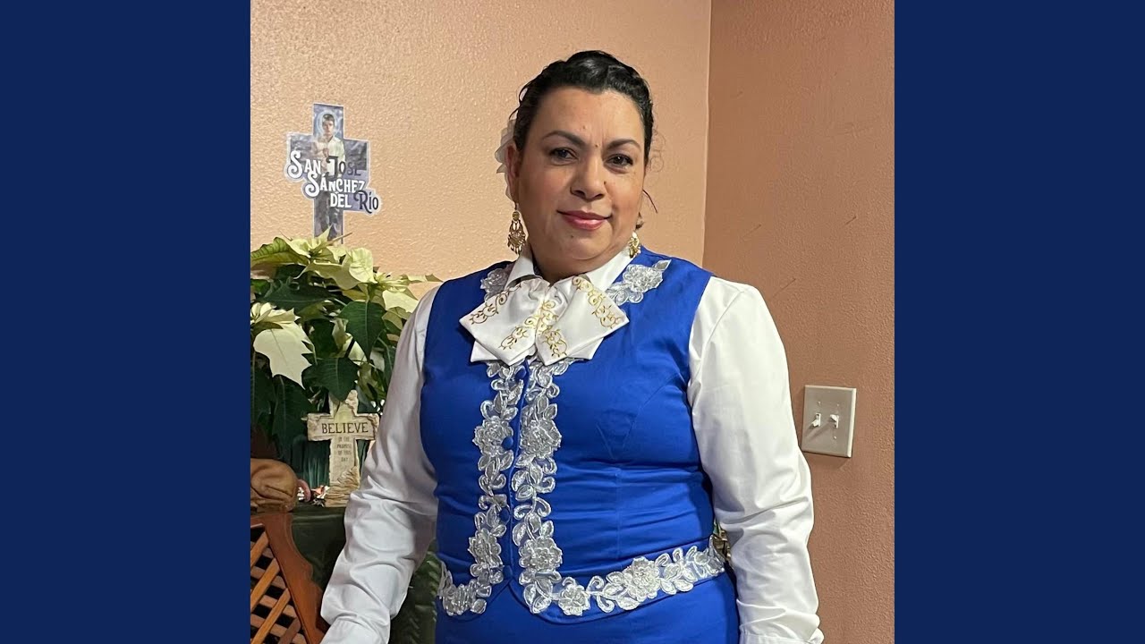 HAY UNOS OJOS