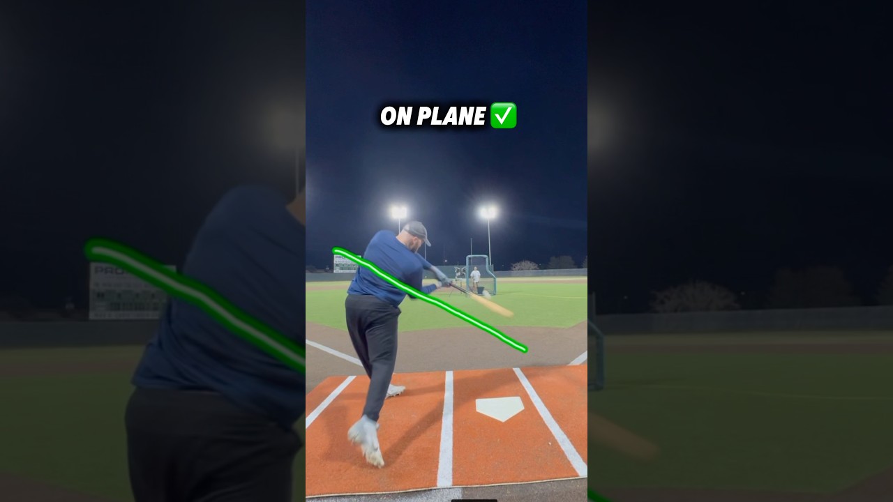 Getting on plane ≠ when your barrel enters the zone - rear view 👀