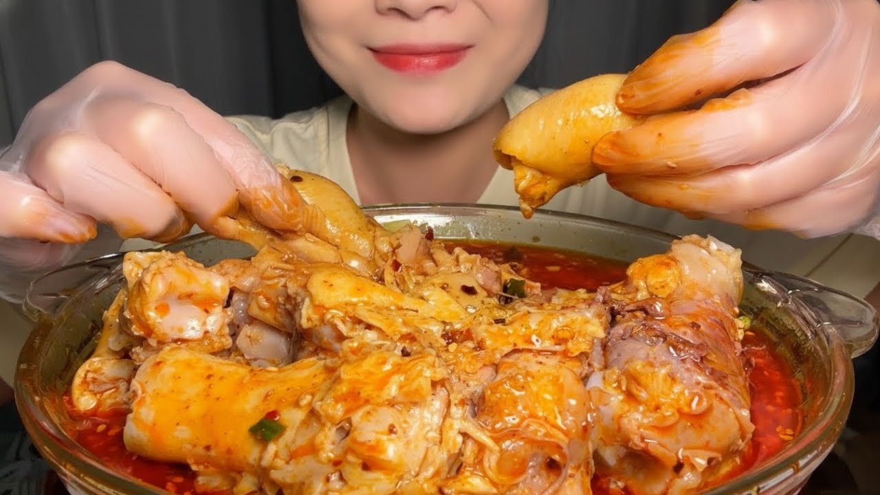 Extreme Spicy King Pig Trotters Mukbang 🔥 | Chengdu Chinese Food Feast