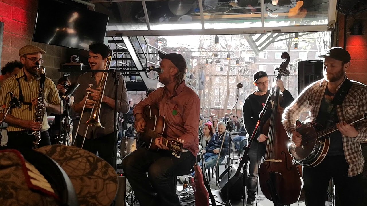 Bernard Adamus - Hidalgo LIVE aux Foufounes Électriques, Montreal (7/5/2019)