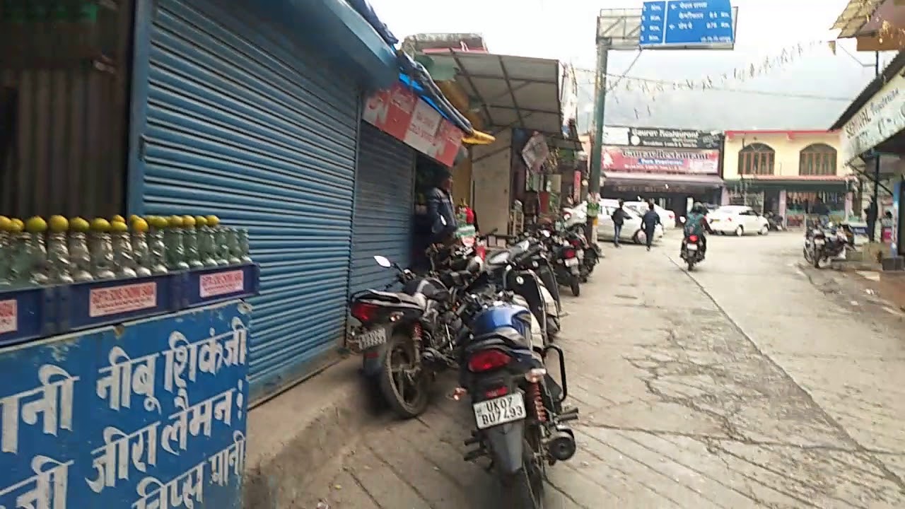 Kempty  fall mussoorie market - experience, timings