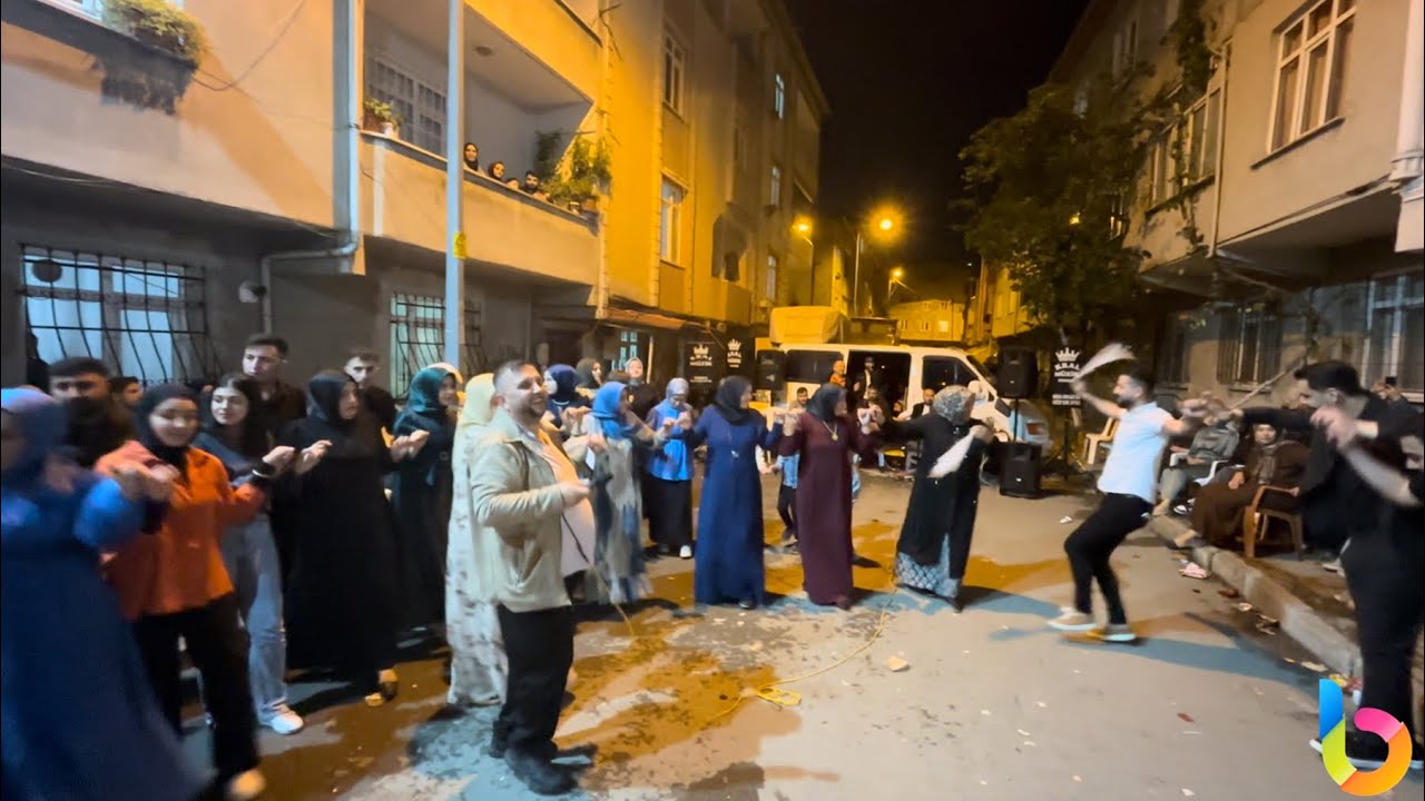 Esenyurt’da İnanılmaz Çorum Halayları #esenyurt #halaylar #halaybasi #halaymashup