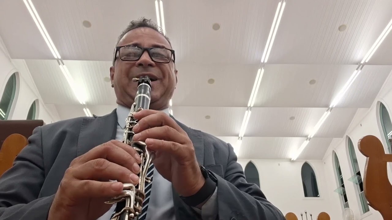LOUVORES A DEUS  (Gilson Clarinet)