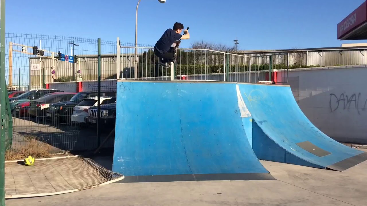 Alex Domínguez WEB EDIT III
