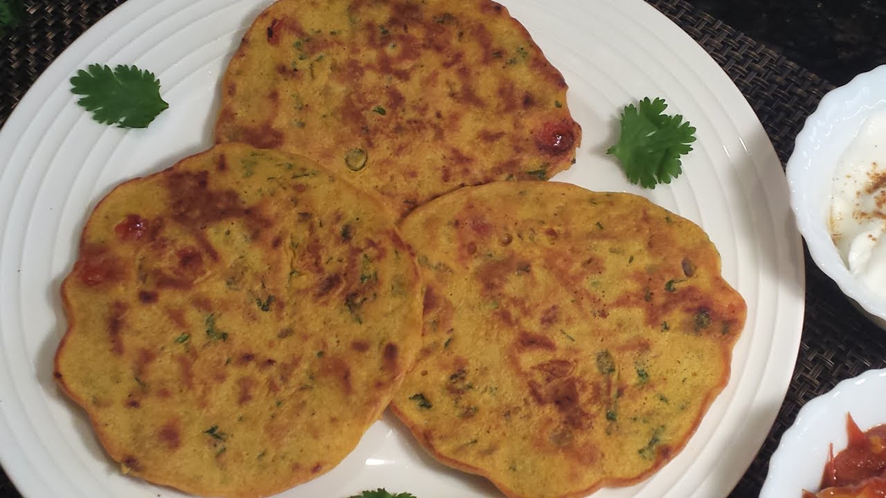 CHICKPEA FLOUR PANCAKES / BESAN KA CHILLA