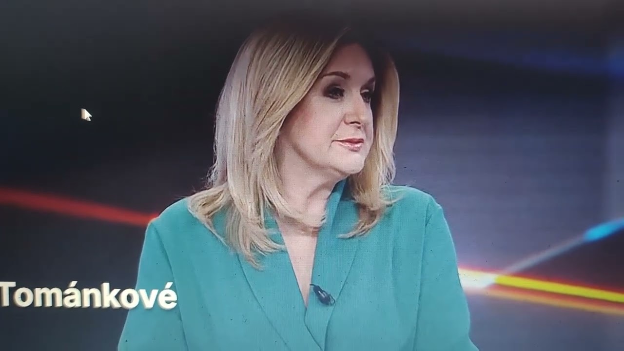 Terezie Tománková plní velmi dobře roli osmé opoziční strany po Pětidebaklu, Rudém nokovi z Hradu...