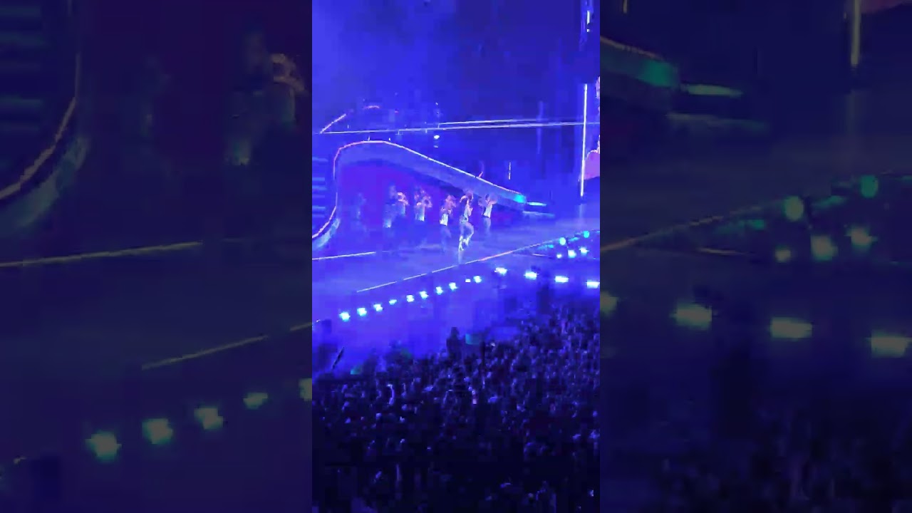 Dua Lipa - One Kiss (Santiago, Chile 2025)