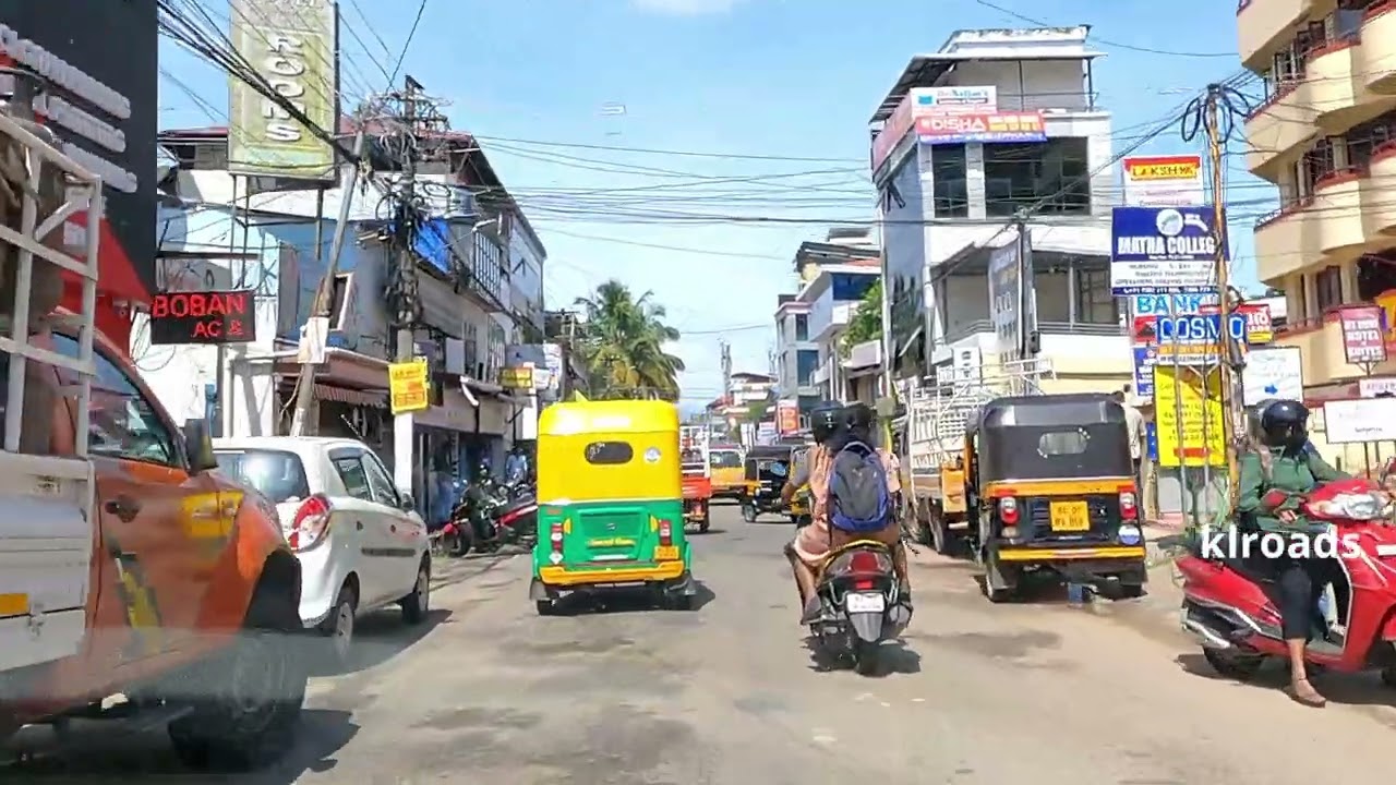 Drive from Palayam to Karamana via Vanross Junction, Rajaji Nagar, Thampanoor, Chenthitta
