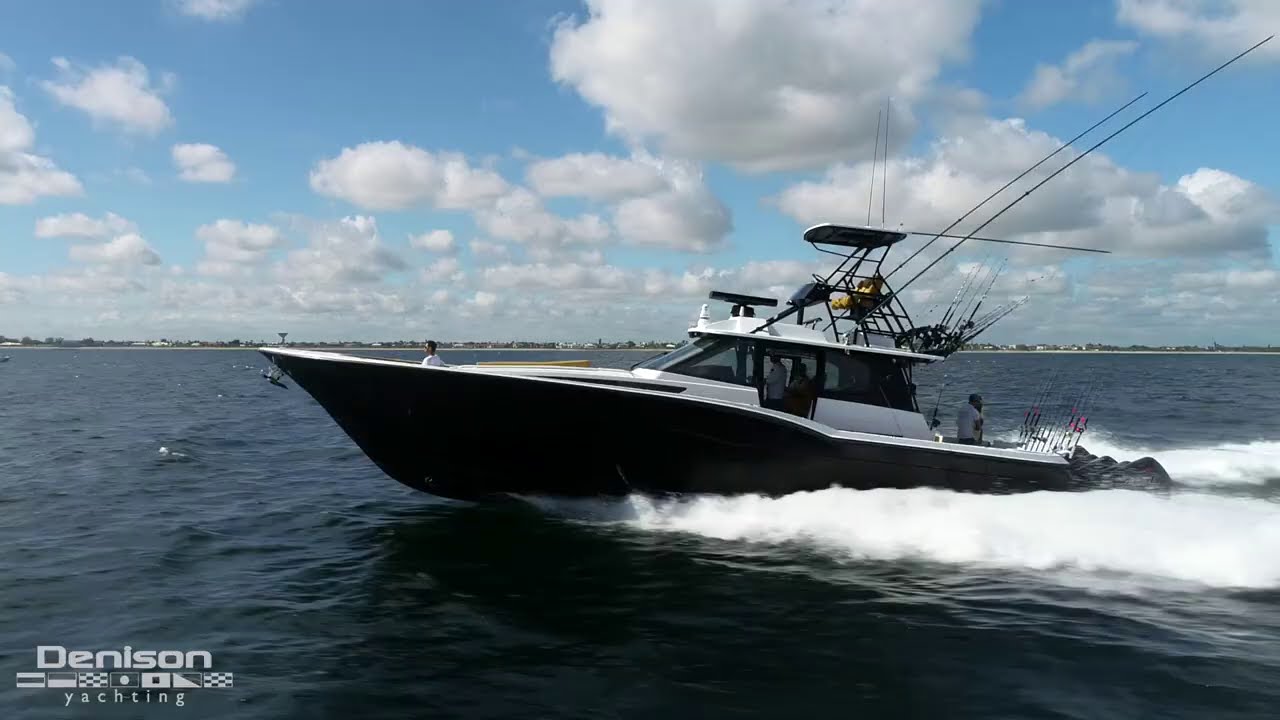 Центральная консоль Sea Force [2 250 000 долларов США]