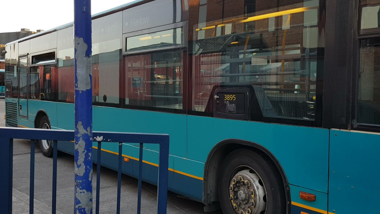 Here is the Arriva bus 3895 on the number 35 in Guildford