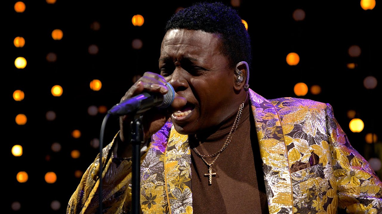 Lee Fields - You Can Count On Me (Live on KEXP)