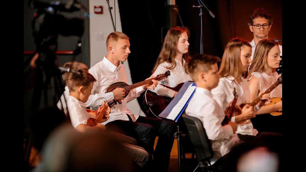 Tamburaški orkestar KUD-a Moslavina Kutina - Španjolske oči