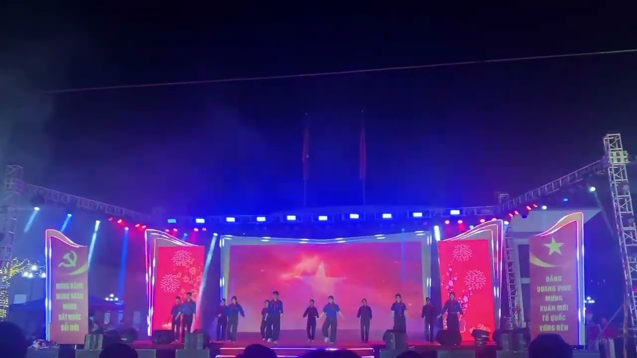 🇻🇳Việt Nam _Tự hào tiếp bước tương lai _gala chào xuân 2006