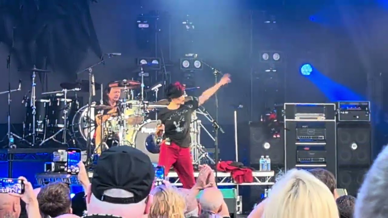 Republica - Ready To Go at Good Times Chipping Sodbury, Bristol 2025