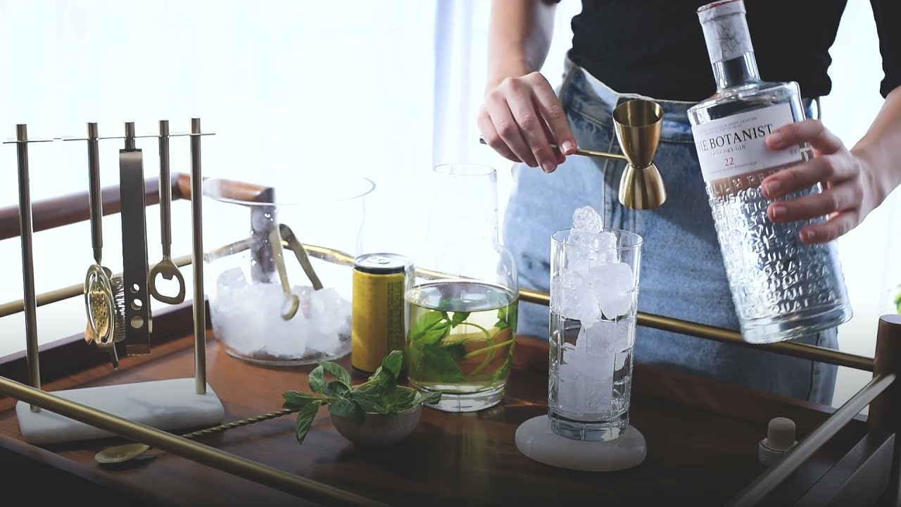 THE DRINK BOOK- Botanist Tea Tonic by The Botanist Gin