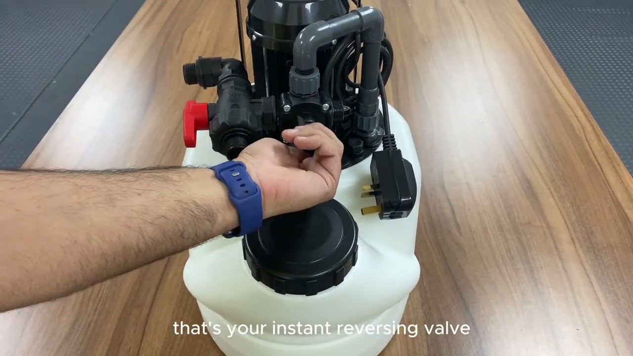 Meet the AQ105 Euroflush 20 Mini: The Ultimate Power Flushing Machine! 💦💪
