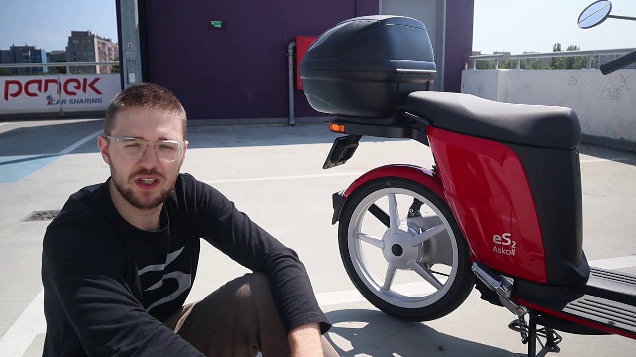 ASKOLL ES2 Skuter Elektryczny, Daniel Grzyb i wkurzony kierowca - Wrong Way!