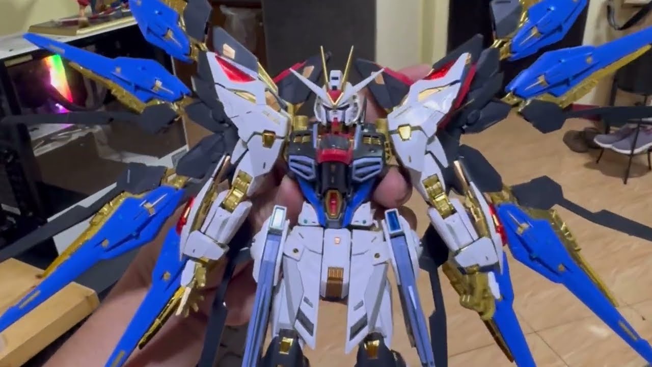 CHANGLONG 7701 Unboxing - MGEX Strike freedom BL