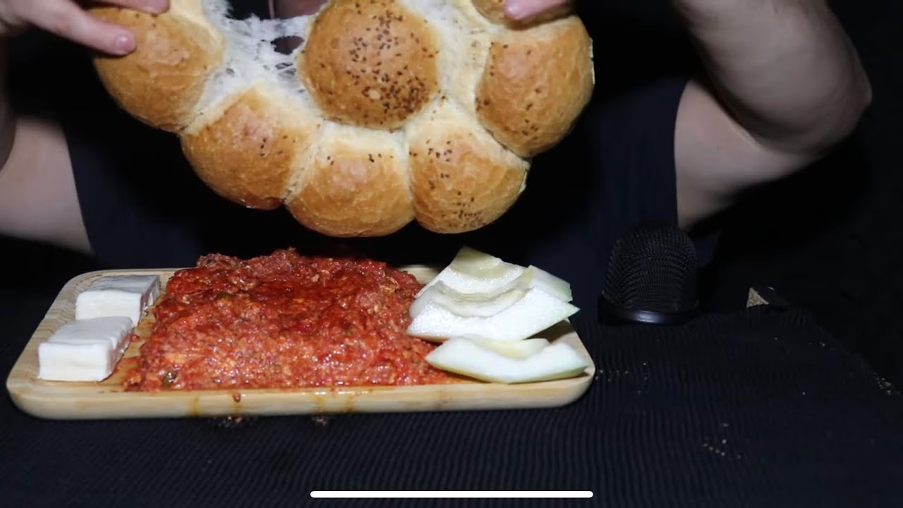 || ASMR MUKBANG || Menemen Beyaz Peynir ve Kavun #neromasmr