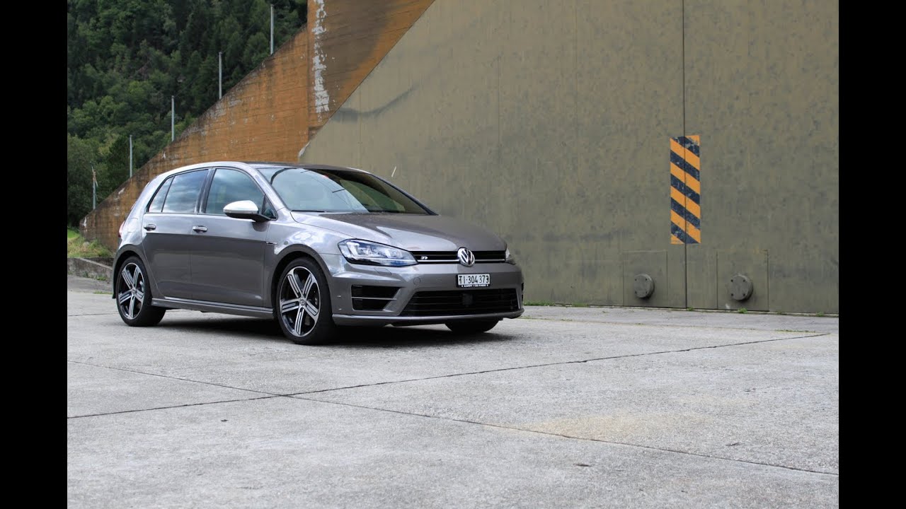 VW Golf 7 R 300 hp - Sound, Driving and Acceleration