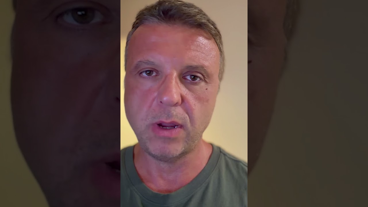 Пожар охватил Ярославский НПЗ после удара украинских дронов по топливной артерии России || 2026